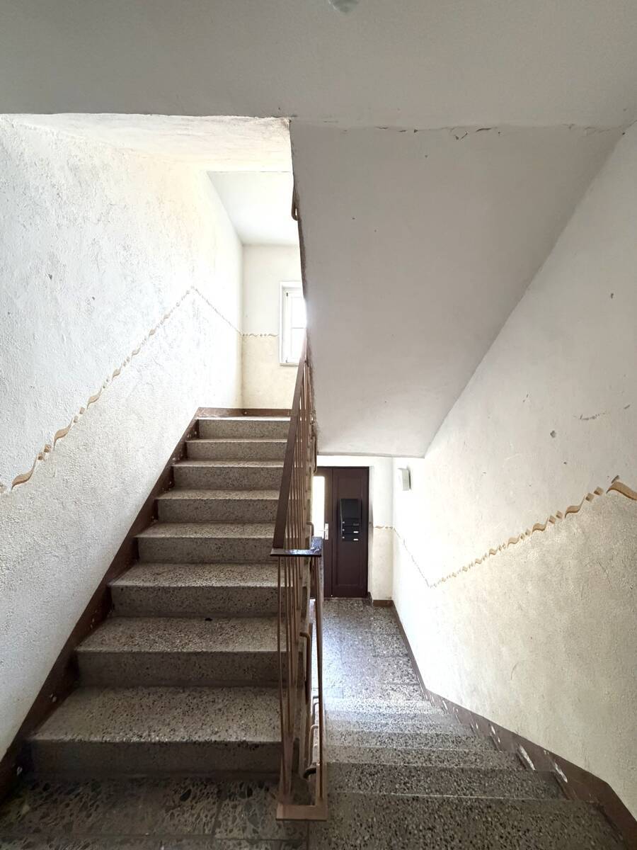 Treppenhaus Eingang 10b
