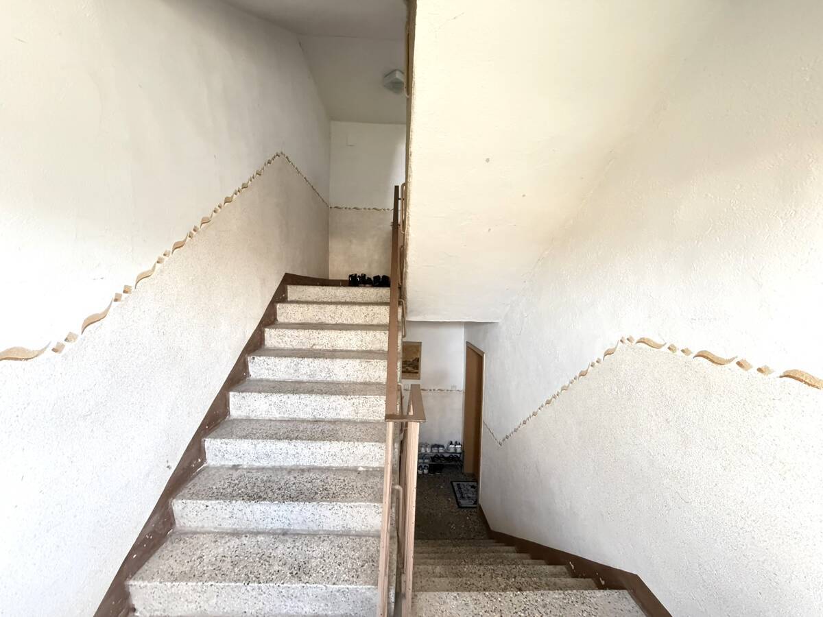 Treppenhaus Eingang 10b