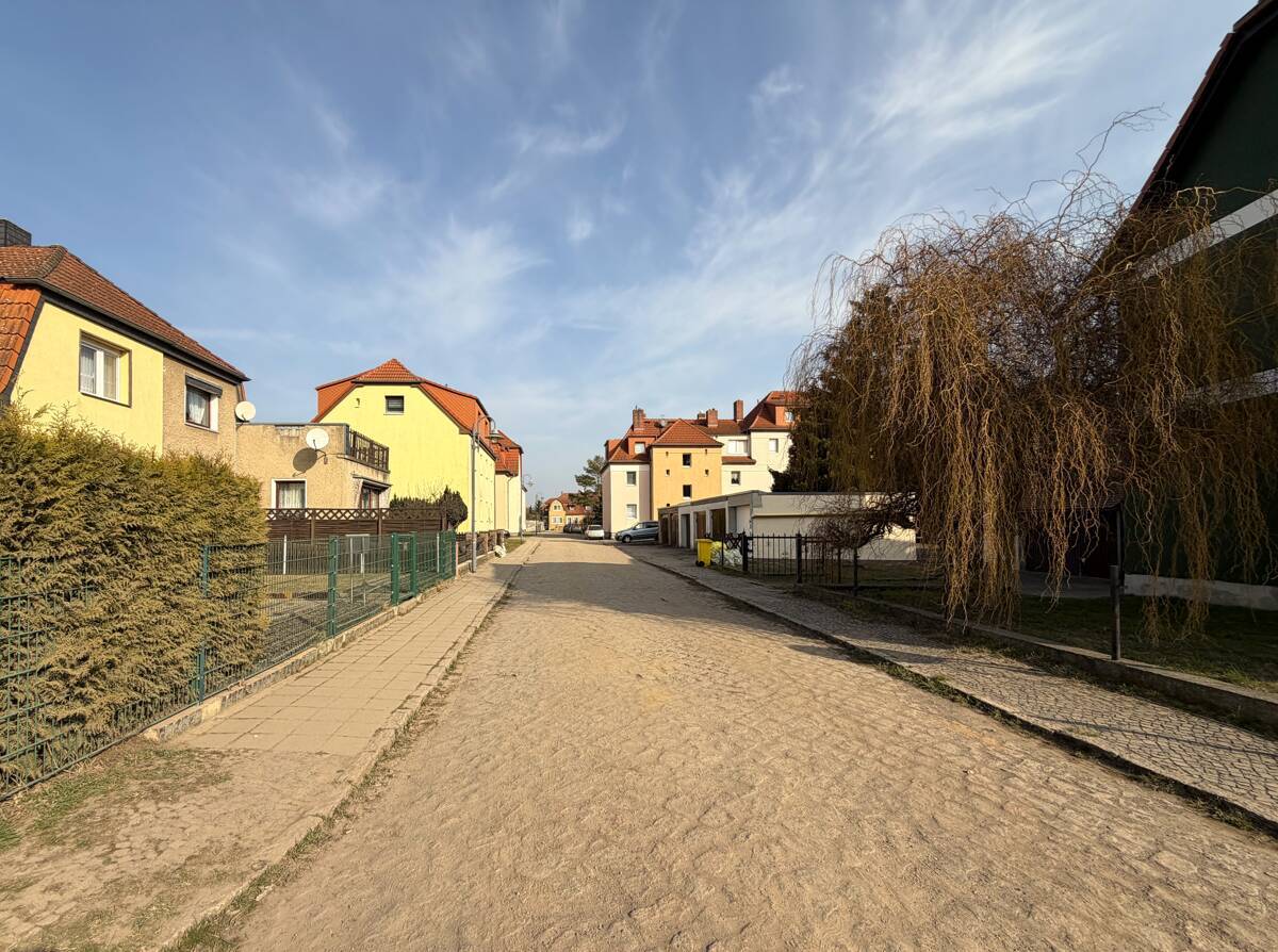Straßenansicht