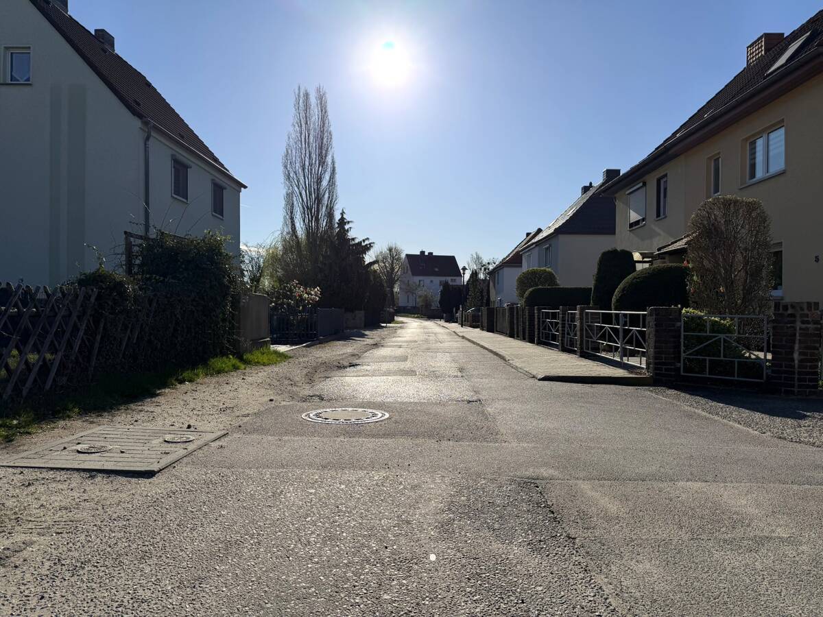 Straßenansicht