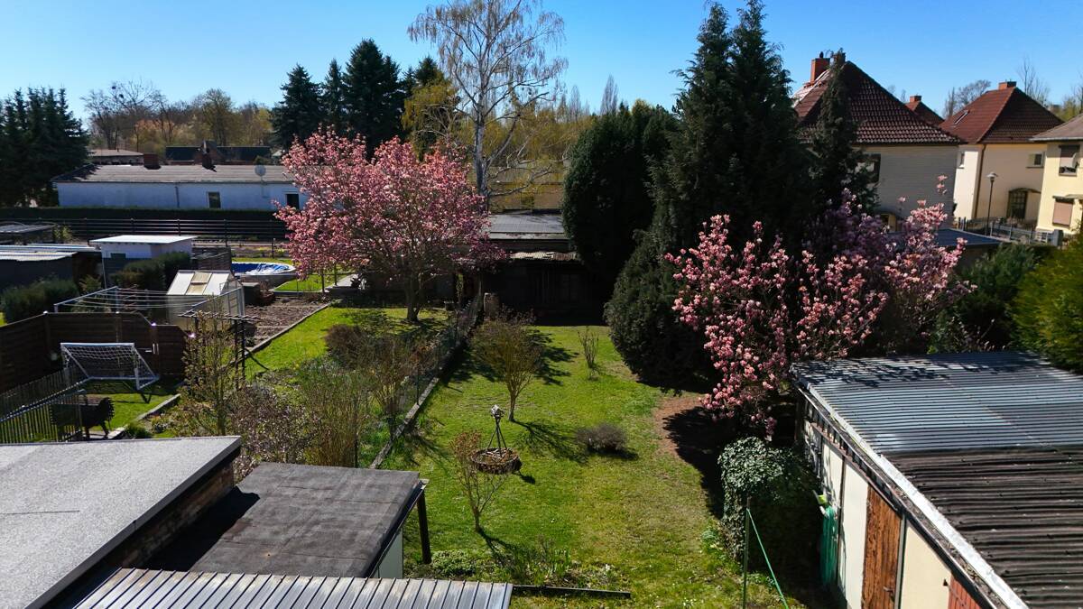 Drohnenansicht Garten