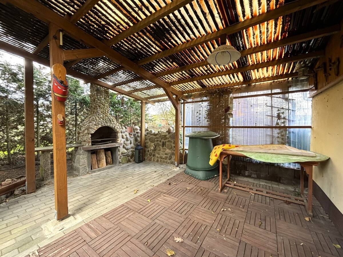überdachter Terrassenbereich