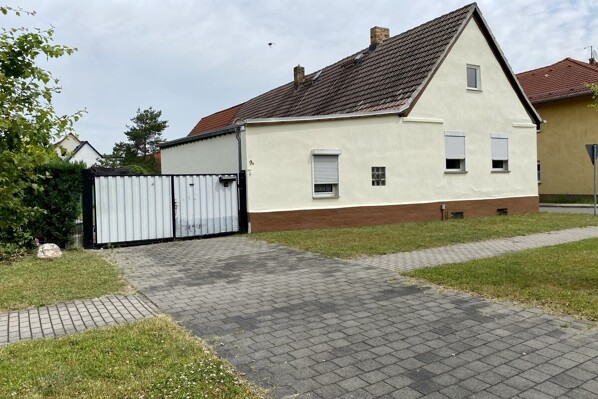Ernst-Thälmann-Straße 9a