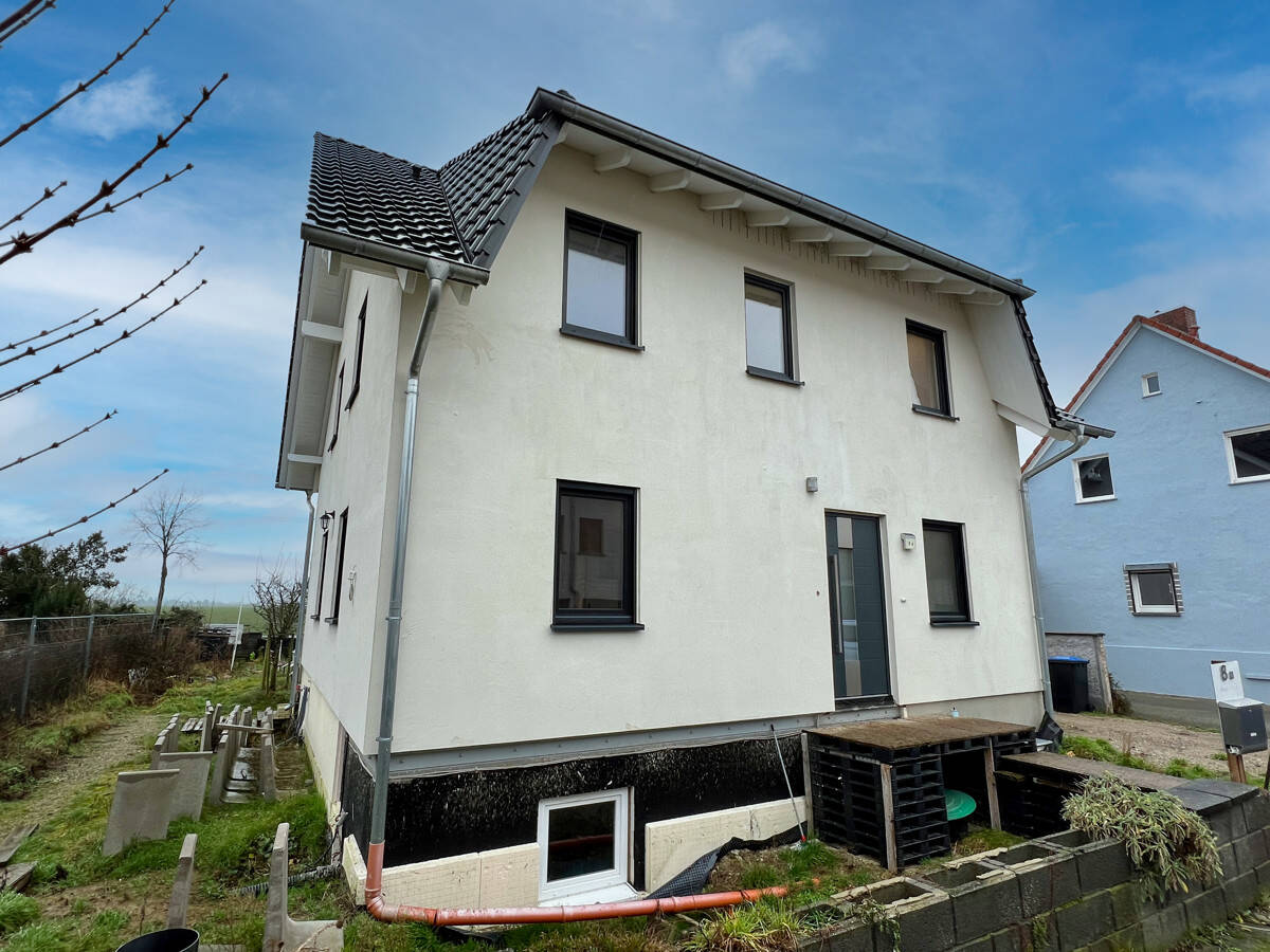 Straßenansicht