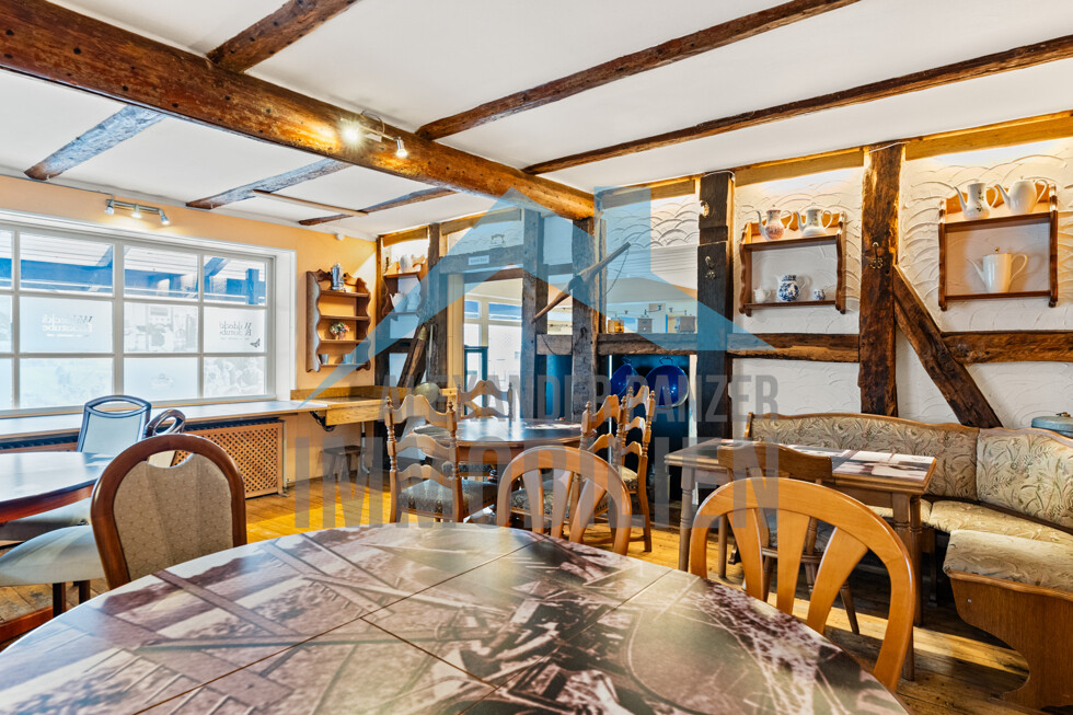 Verkaufsraum & Café