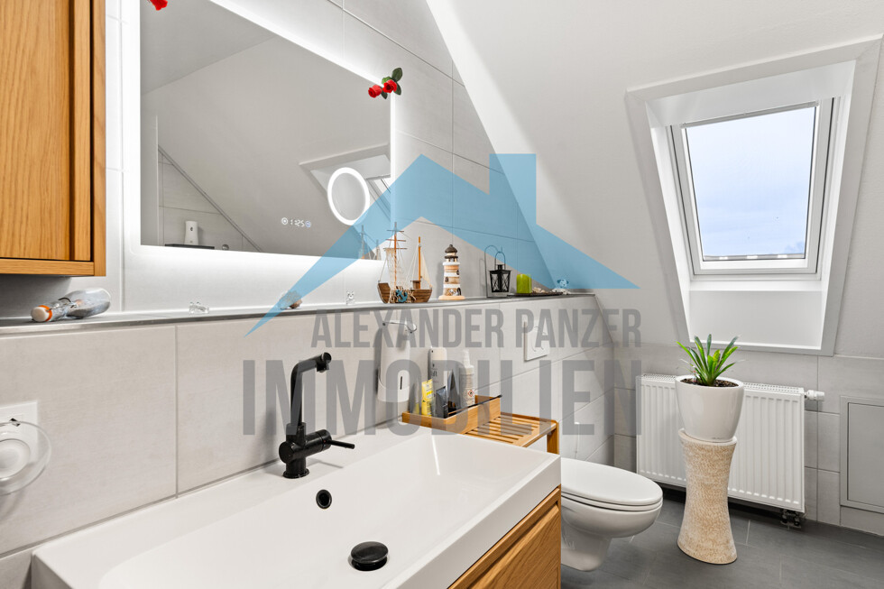 Wohnung links - Dachgeschoss