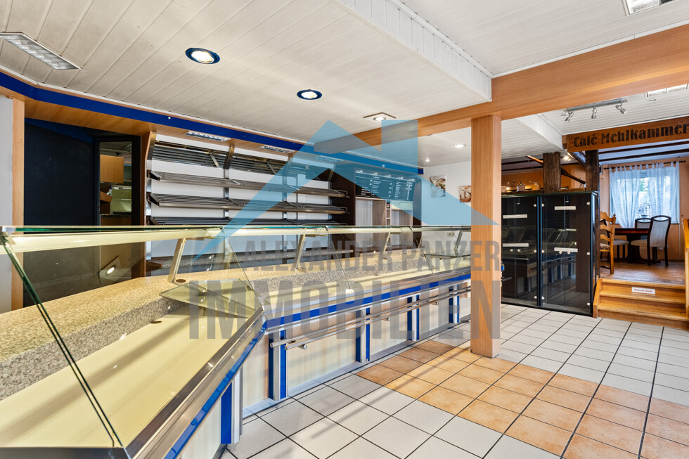 Verkaufsraum & Café