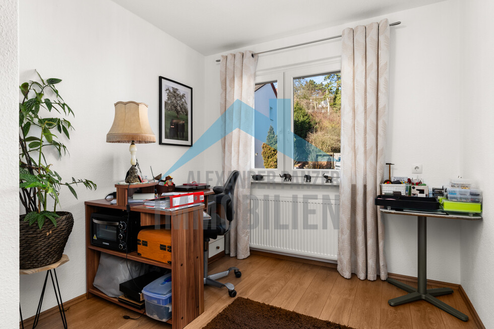 Arbeitszimmer OG