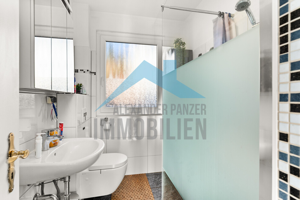 Badezimmer EG