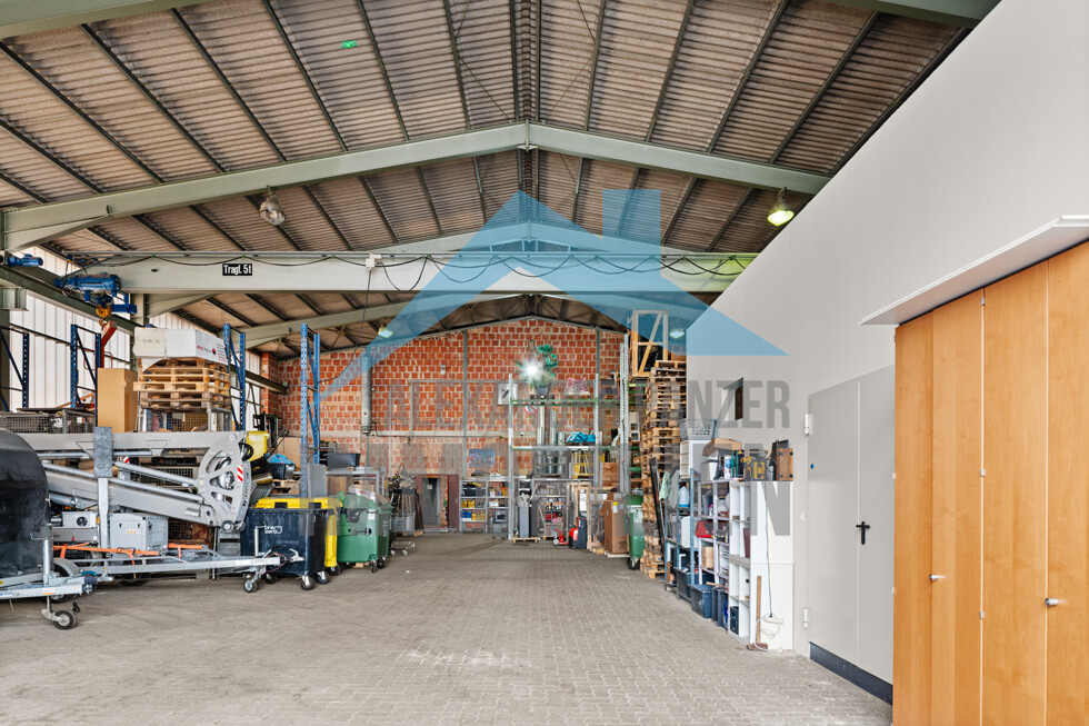 Lagerhalle