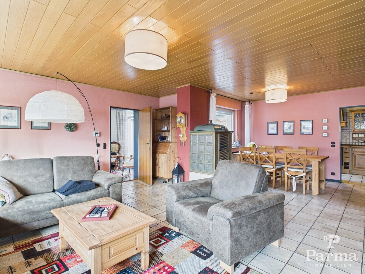 Ess-und Wohnzimmer