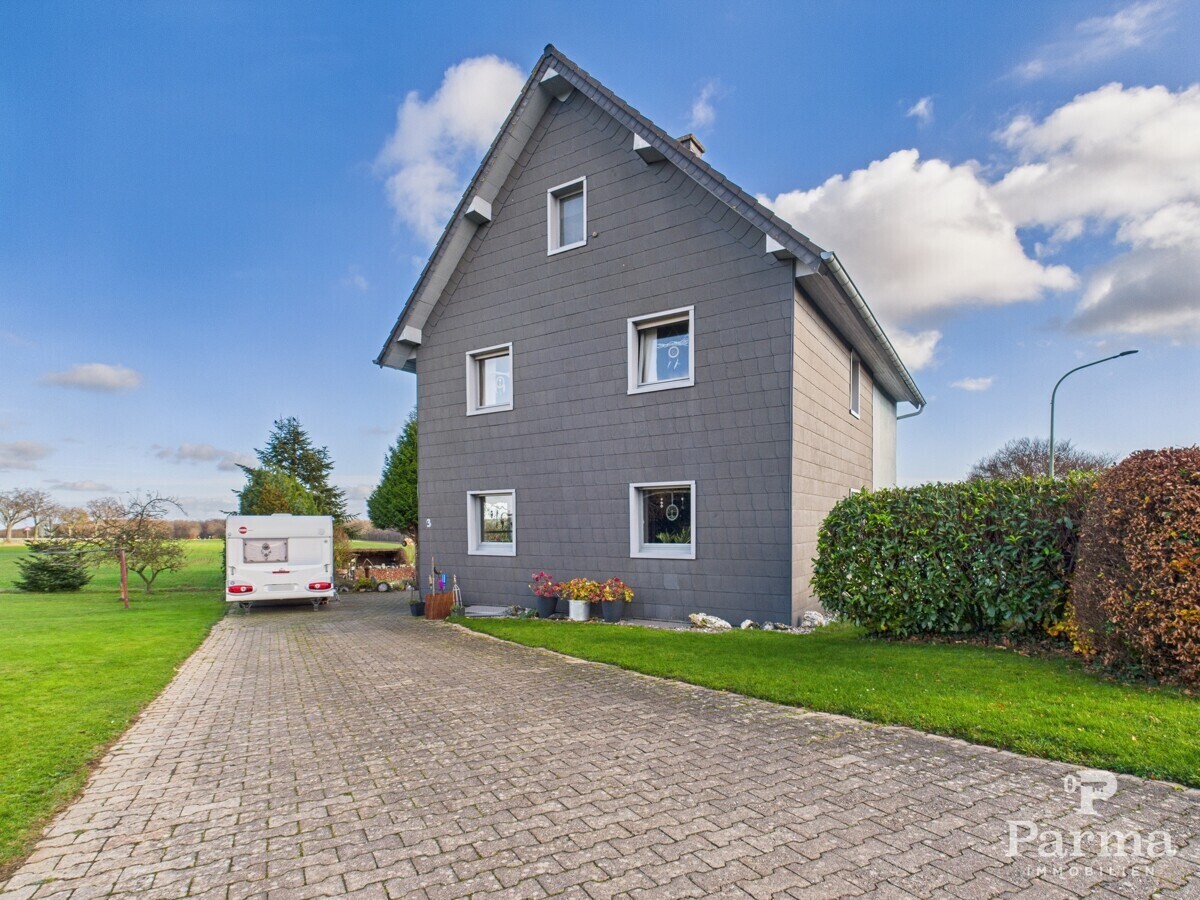 Straßenansicht