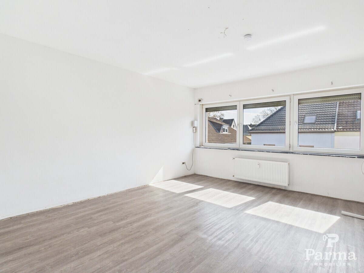 Schlafzimmer mit Balkon