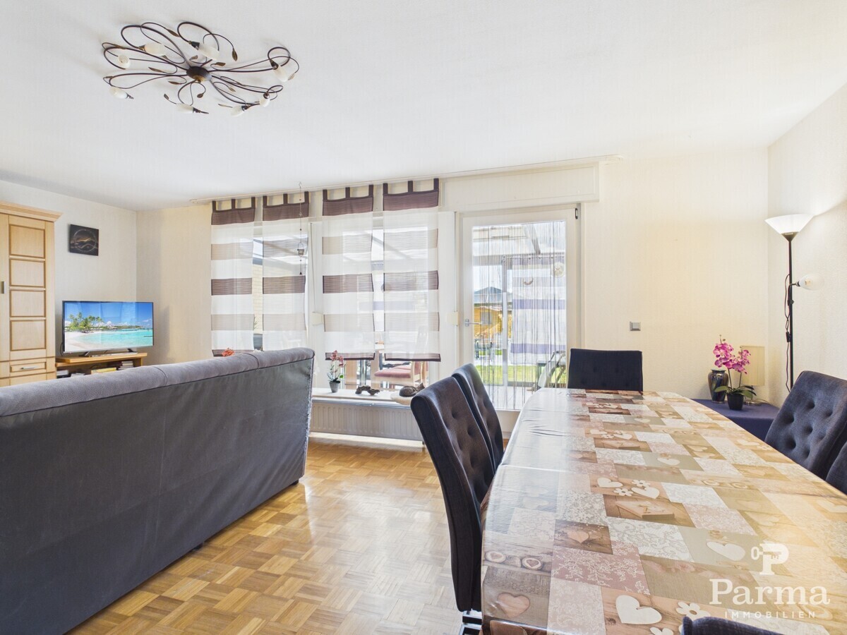 Ess-und Wohnzimmer