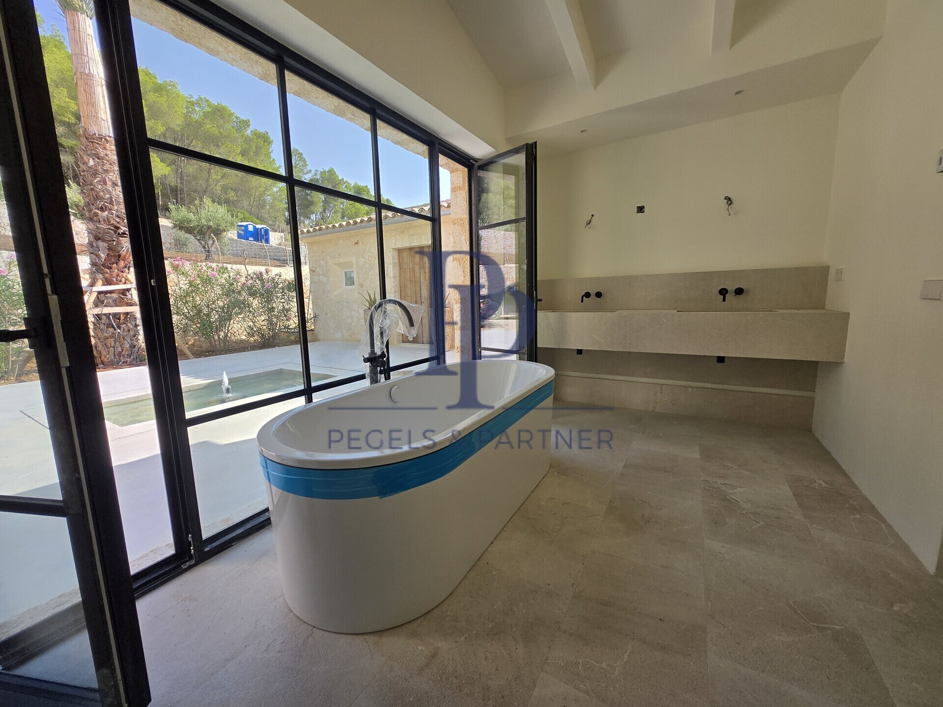 Freistehende Badewanne