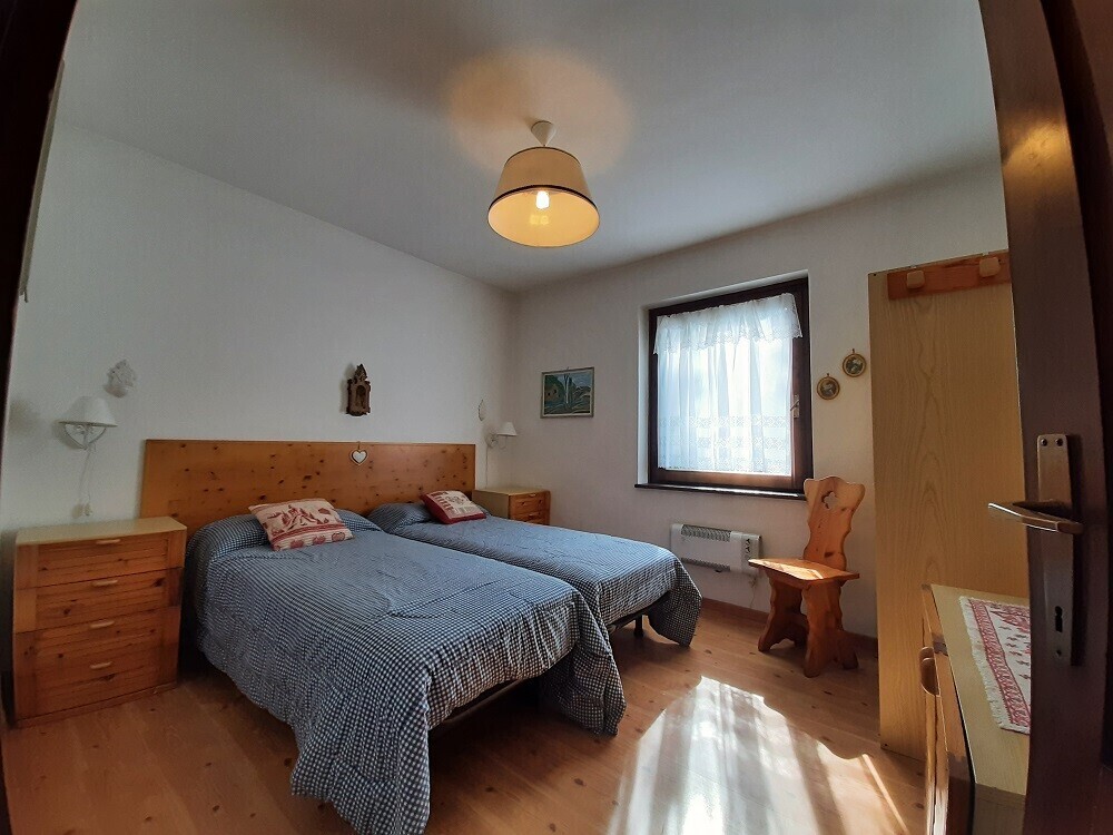camera 2