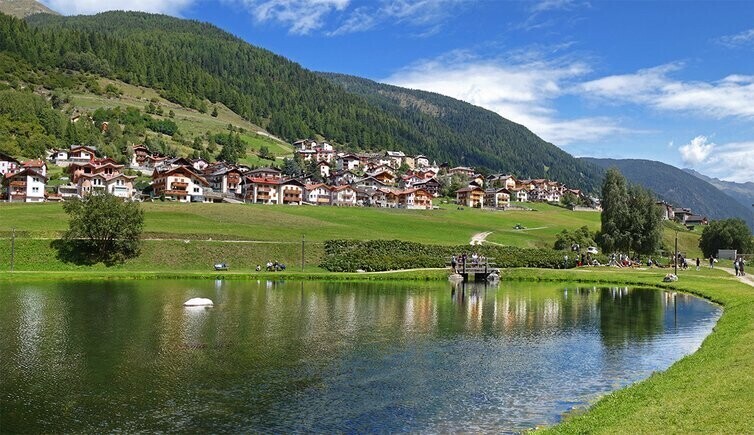 Vermiglio_e_laghetti_San_Leonardo