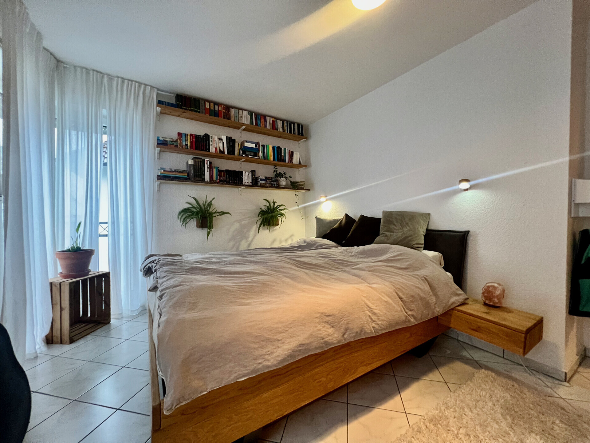 Schlafzimmer 1