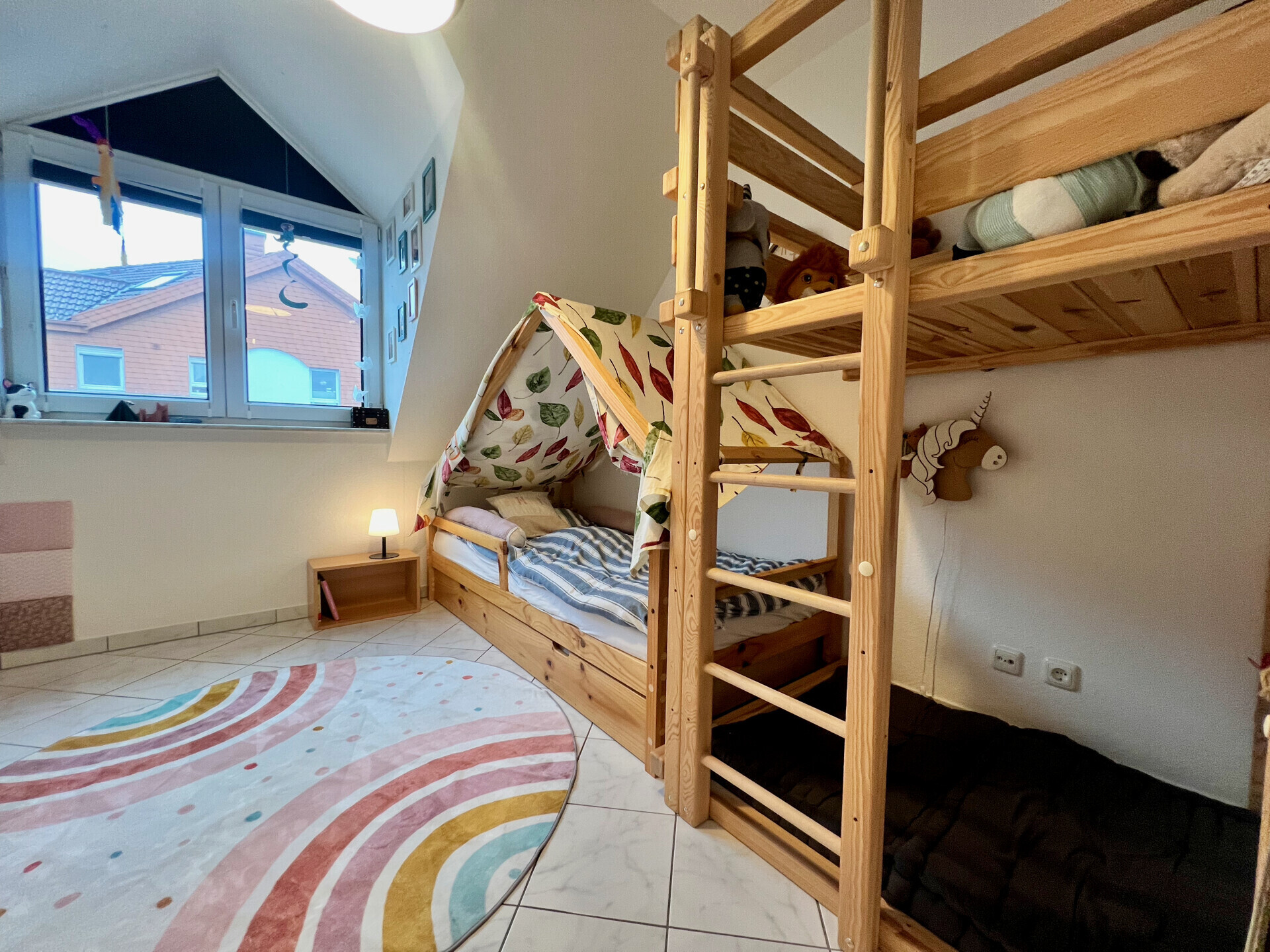 Schlafzimmer 2