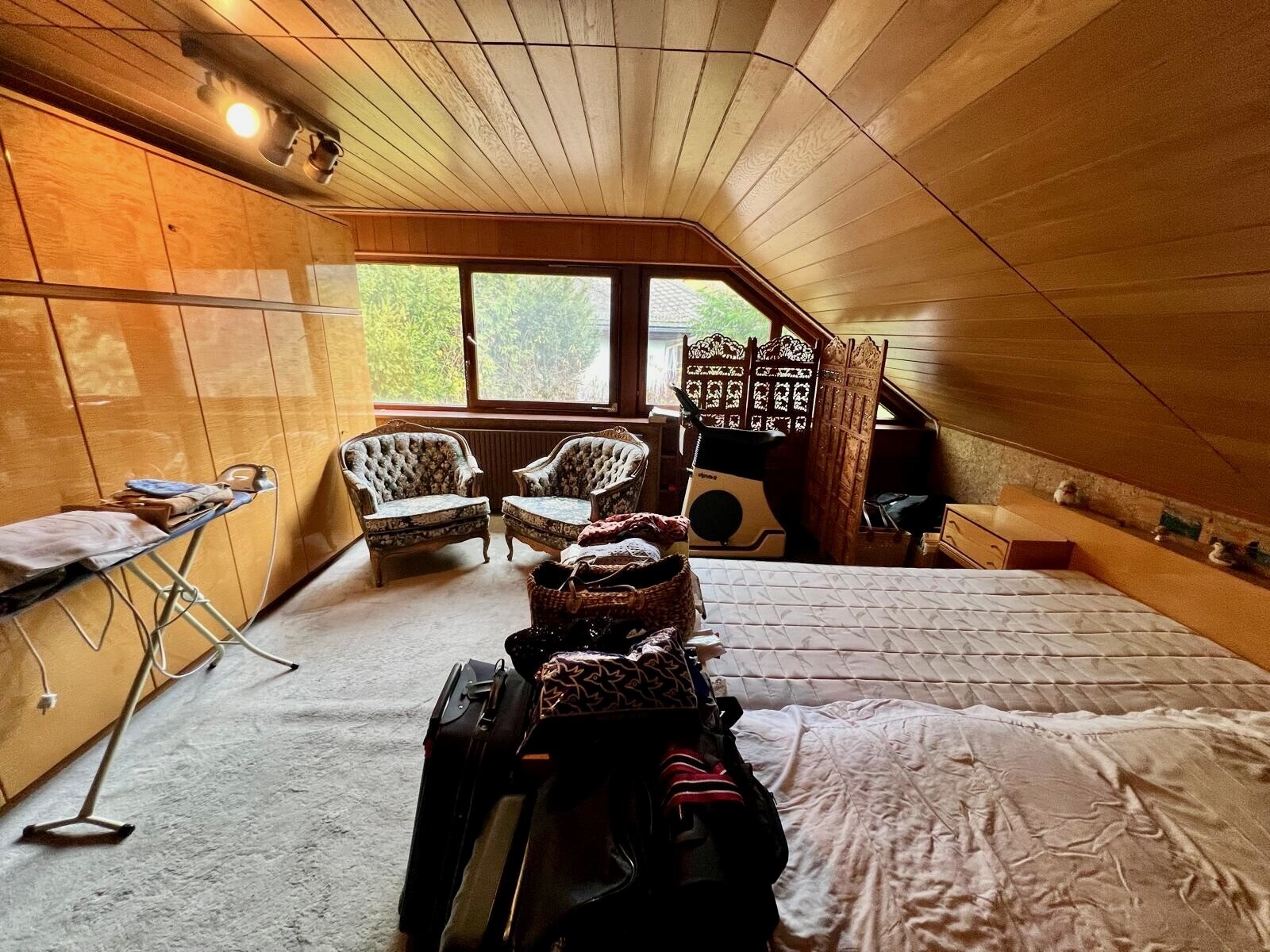 Schlafzimmer DG