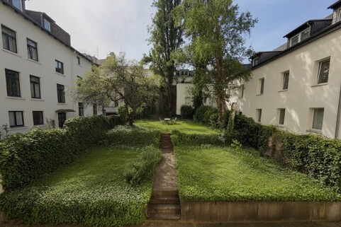 Grüner Innenhof