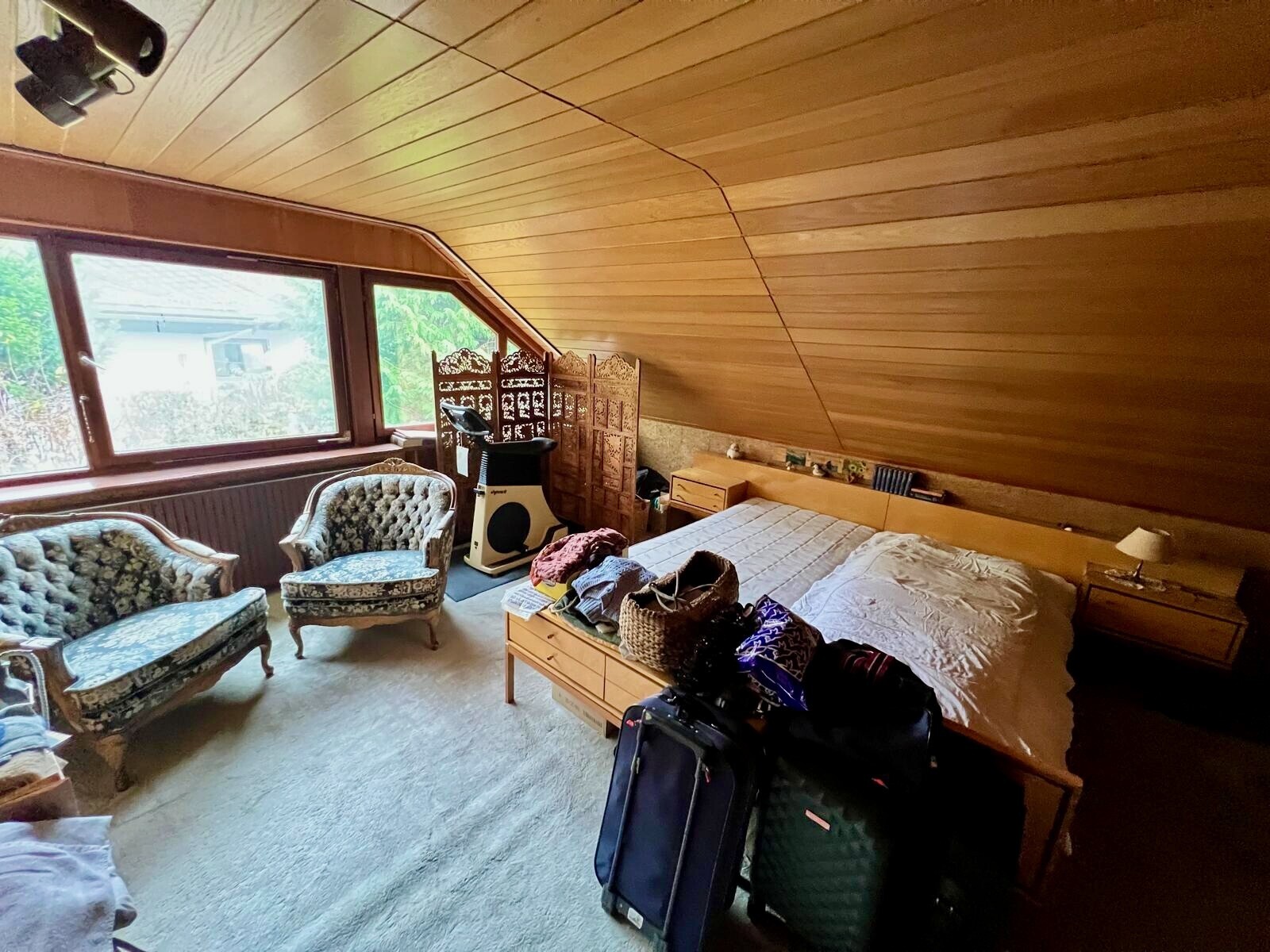 Schlafzimmer DG