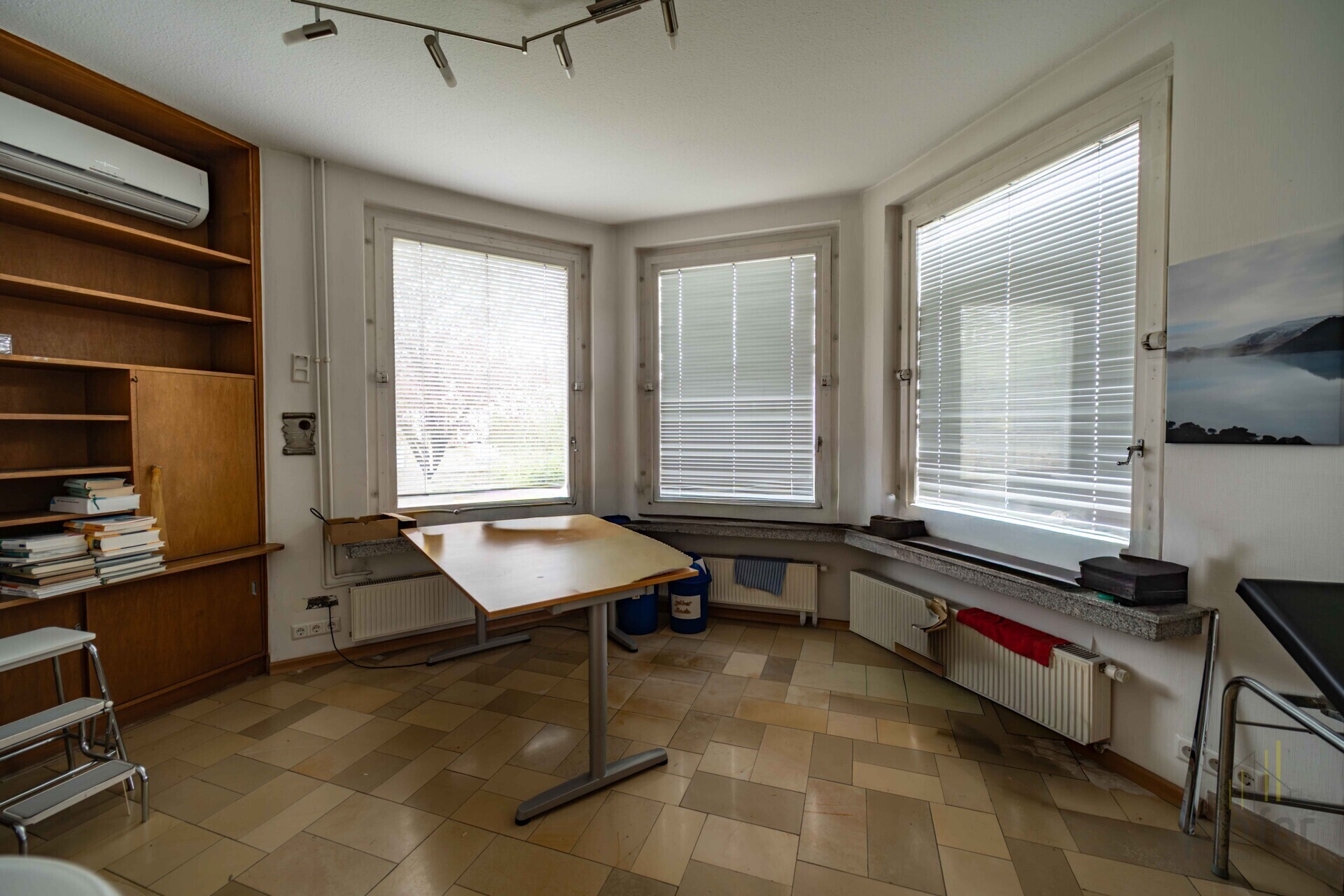 Büro im Eg