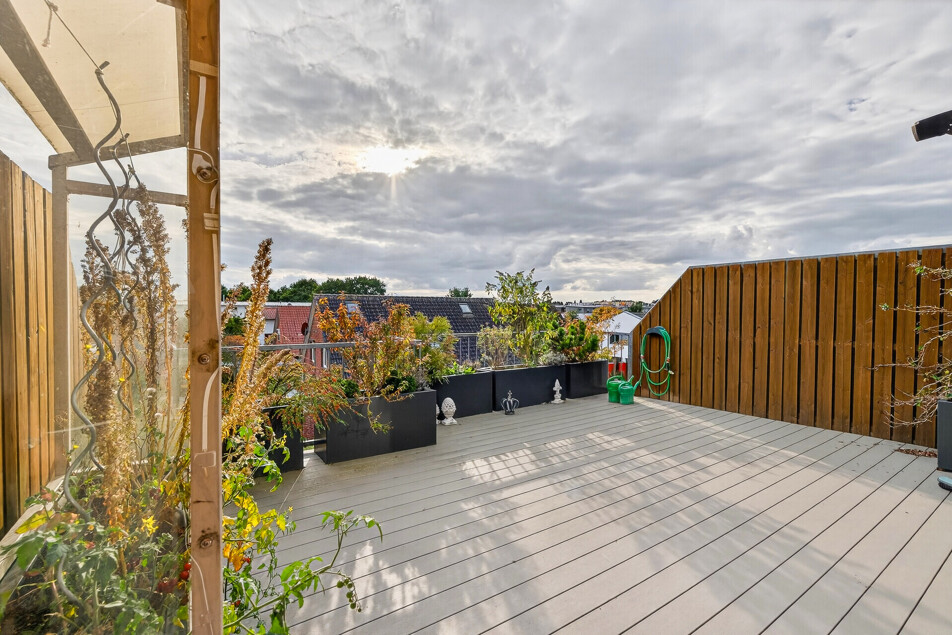 Dachterrasse Ansicht I