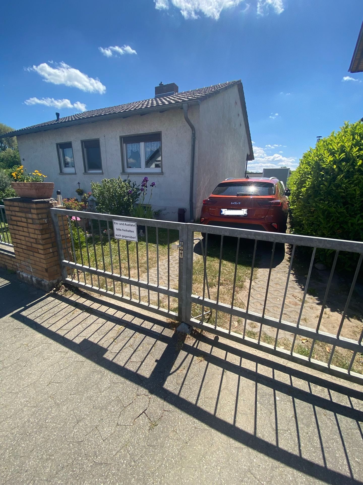 Haus und Stellplatz