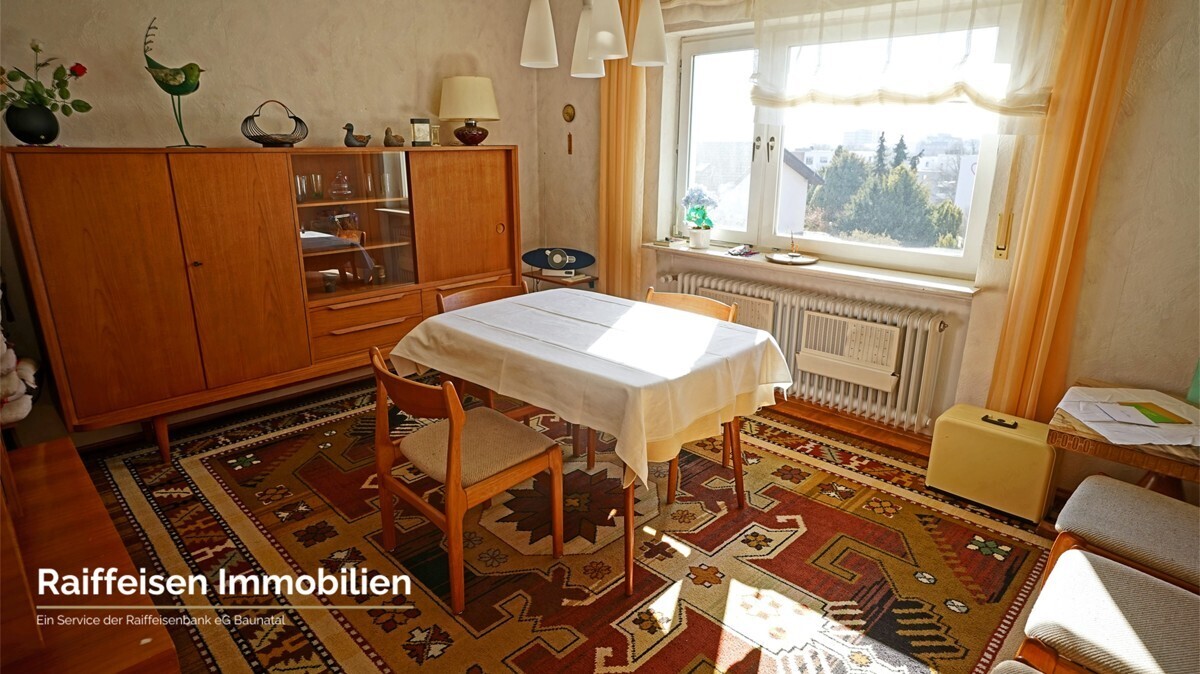 RAIBA IMMO - Wohnen am Sonnenhang 1 - Esszimmer