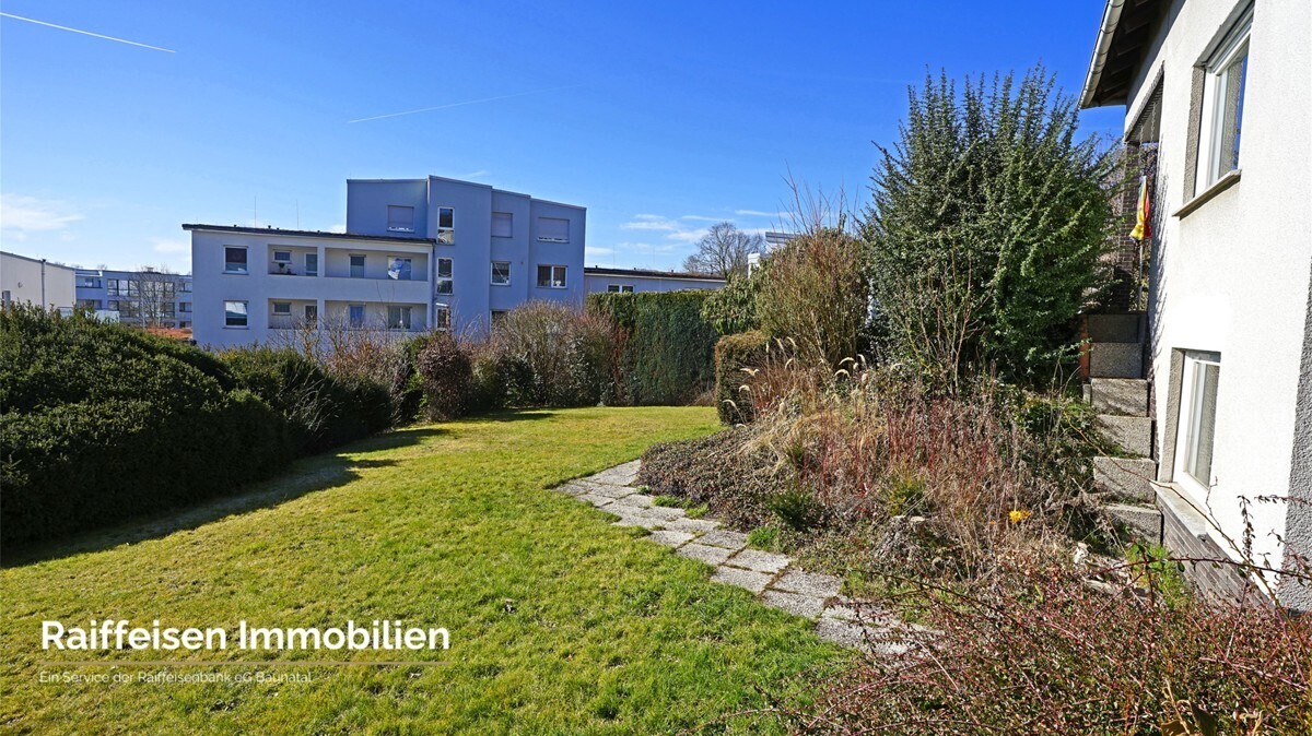 RAIBA IMMO - Wohnen am Sonnenhang 1 - Gartenansicht