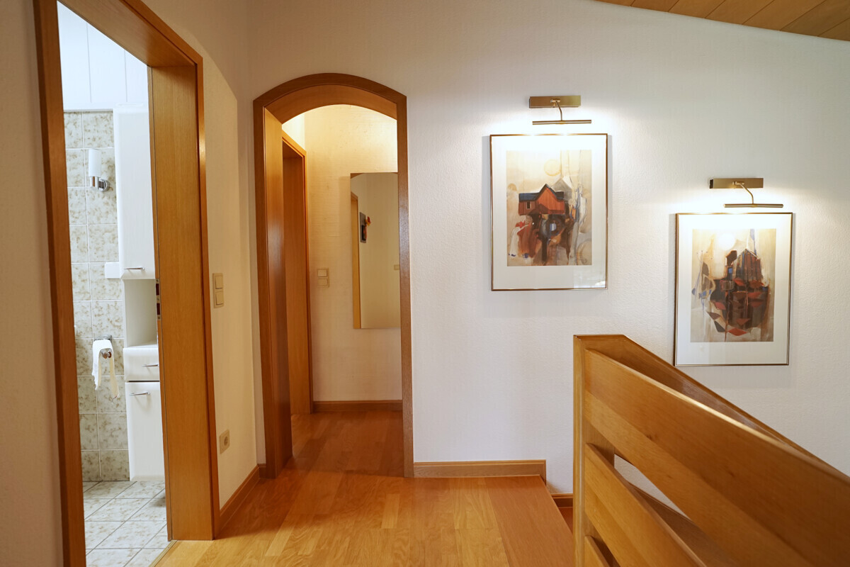 13 - B61 Treppe oben