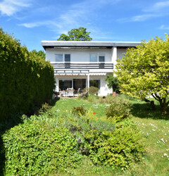 Hausansicht/Garten/Terrasse