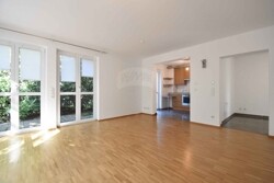 Küche und Wohn -/ Essbereich EG