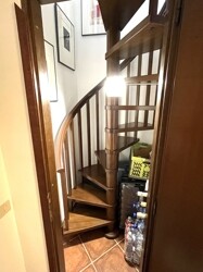 Wendeltreppe zum Gästezimmer