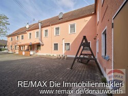 Innenhof/Stellplätze