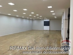 Gewerbefläche unten