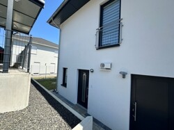 i010x
