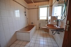 Badezimmer 1