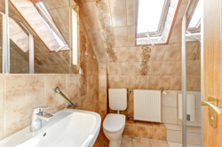 Badezimmer_Vorderhaus