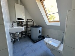 Heizung und WC Dachgeschoss
