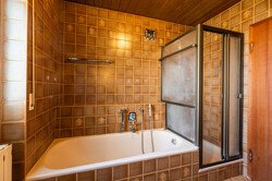 Badezimmer_Ansicht2
