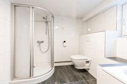 Badezimmer Whg. EG_Ansicht 2