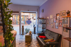 Blick aus dem Laden im Erdgeschoss