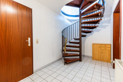 Treppe Souterrain zu Erdgeschoss