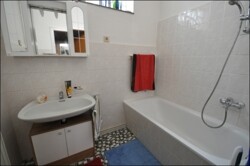 Badezimmer 1