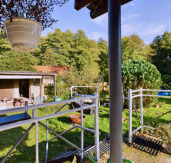 Terrasse und NG
