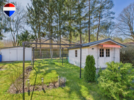 hinterm Bungalow