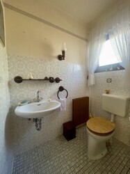 Gäste WC unten