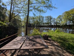 Sitzecke am Teich
